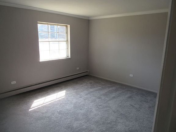 2nd image of 645 Grove Dr APT 102
