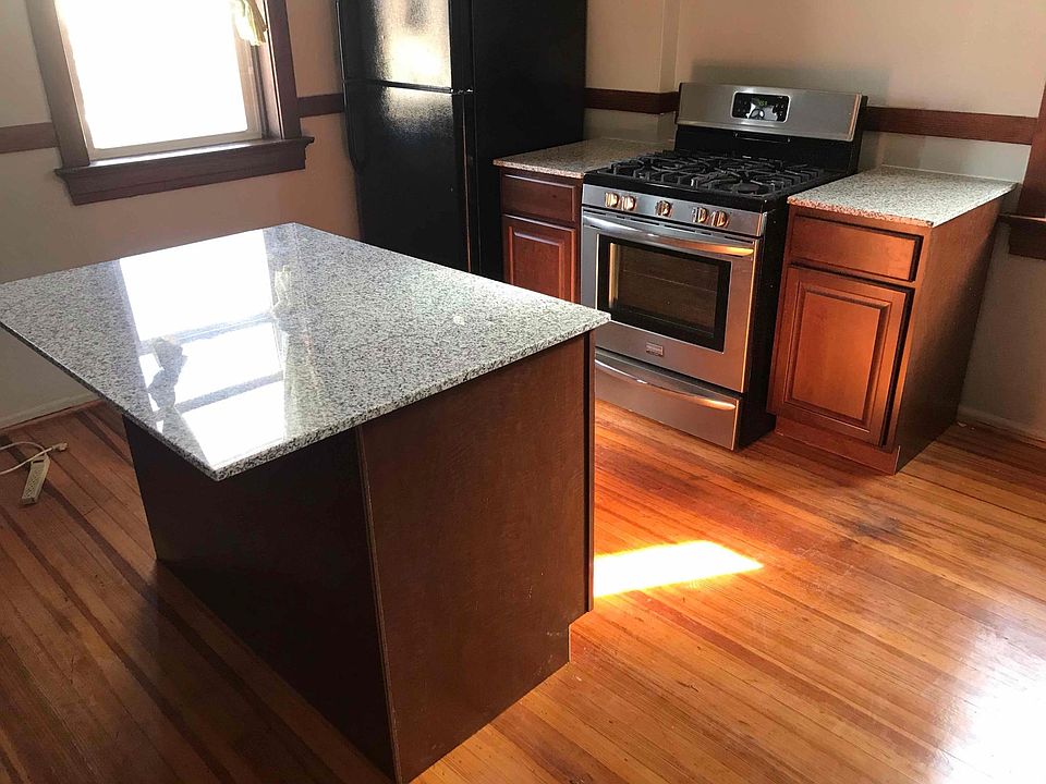 1st image of 4963 Robert Ave Floor 2