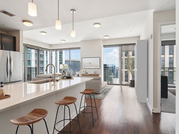 1163 W Peachtree St NE APT 2705