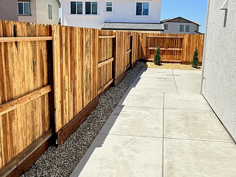 Finished backyard and sides with plenty of living space