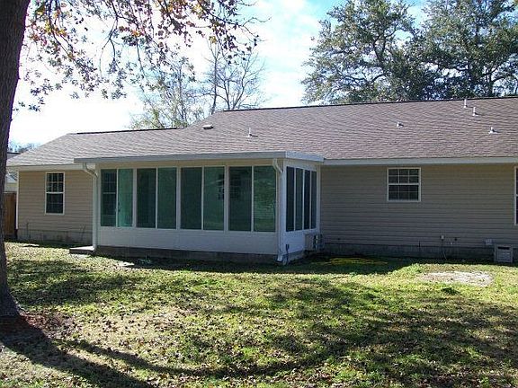 2nd image of 428 Brentwood Cir