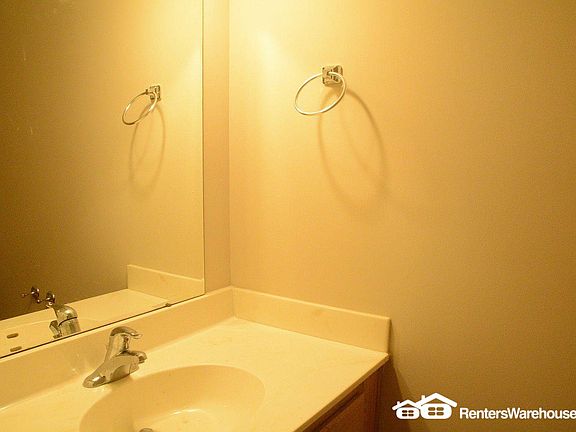 5th image of 2340 Vierling Dr E