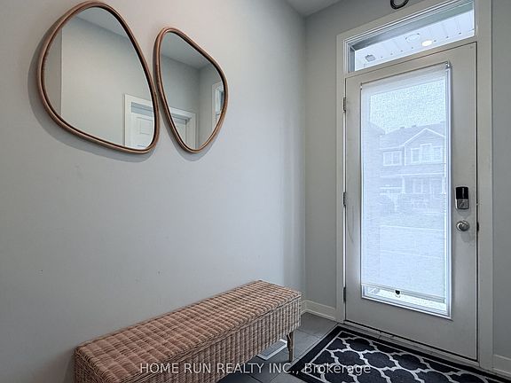 2nd image of 219 Billrian Cres