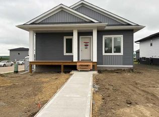 4814 S 55th Ave, Bentley, AB T0C0J0