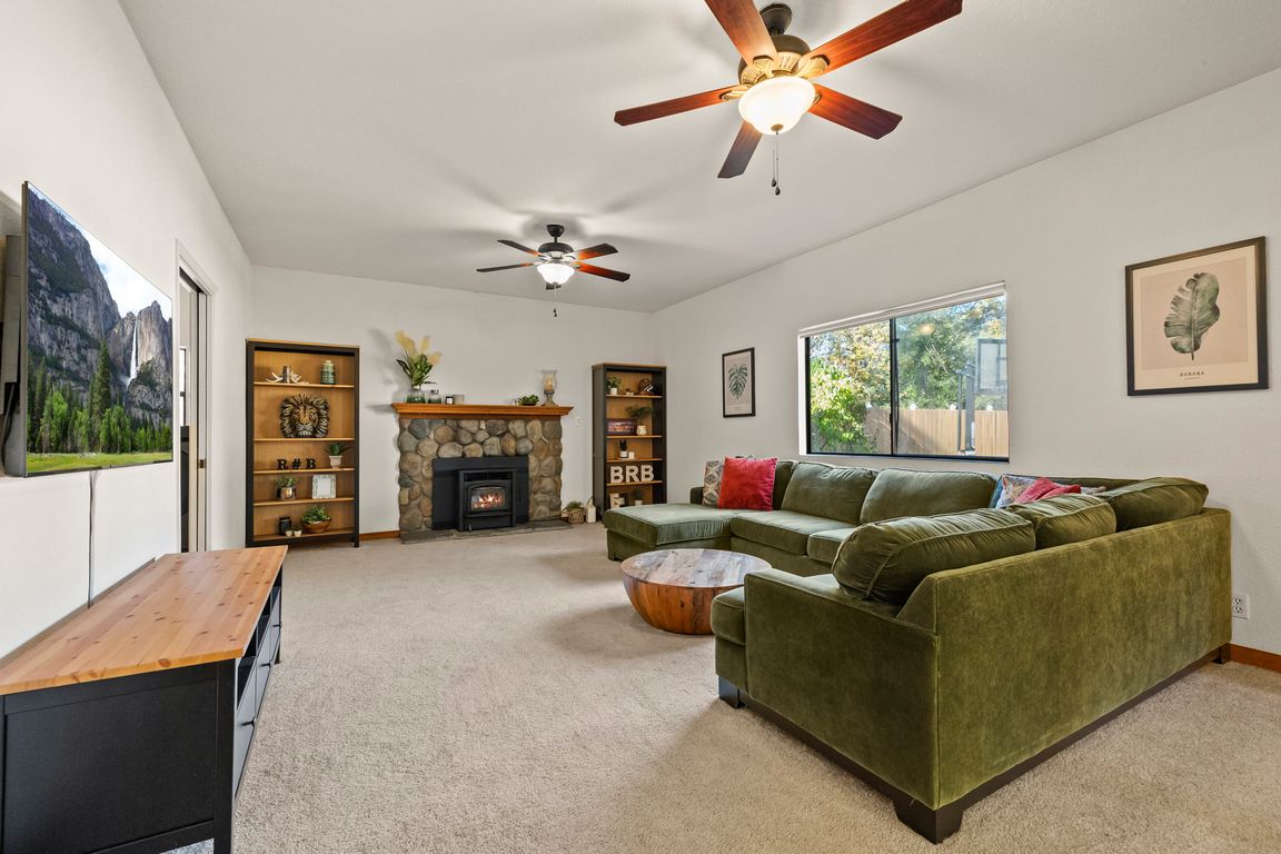 next background image