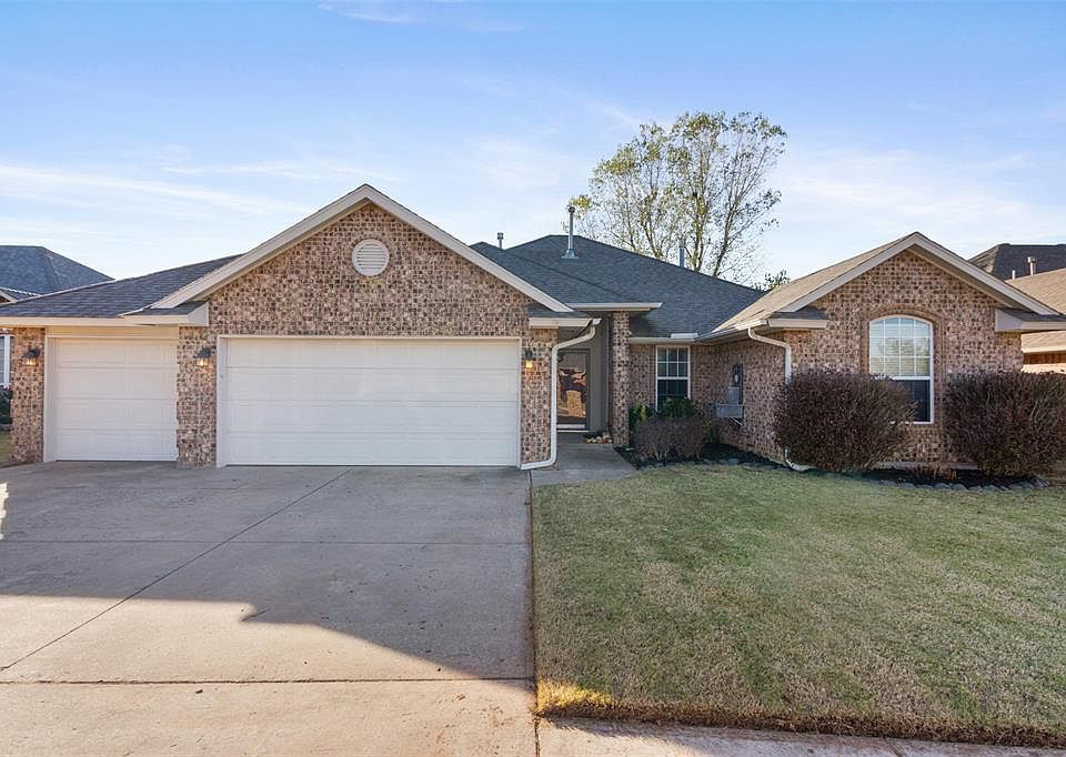 1st image of 3921 Pamela Ln