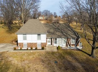 6400 W 159th Ter, Stilwell, KS 66085