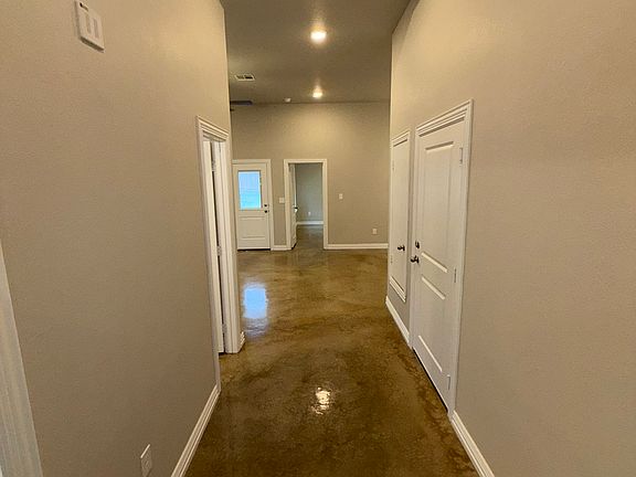 2nd image of 2430 Briar Hollow Dr