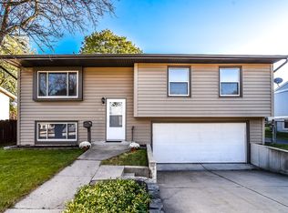 323 Marilyn Ave, Glendale Heights, IL