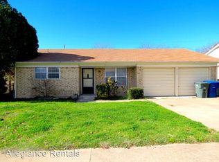 2005 Dennis St, Copperas Cove, TX 76522