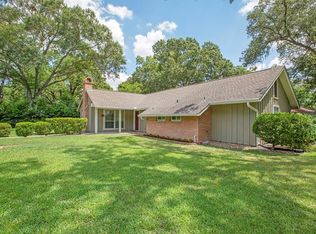 1238 Demaret Ln, Houston, TX 77055