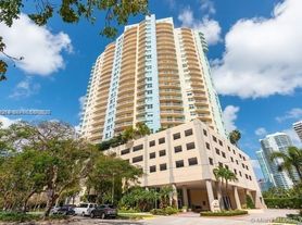 2475 Brickell Ave