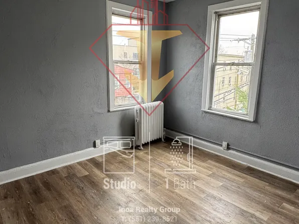 201 37th Street image 7 of 9