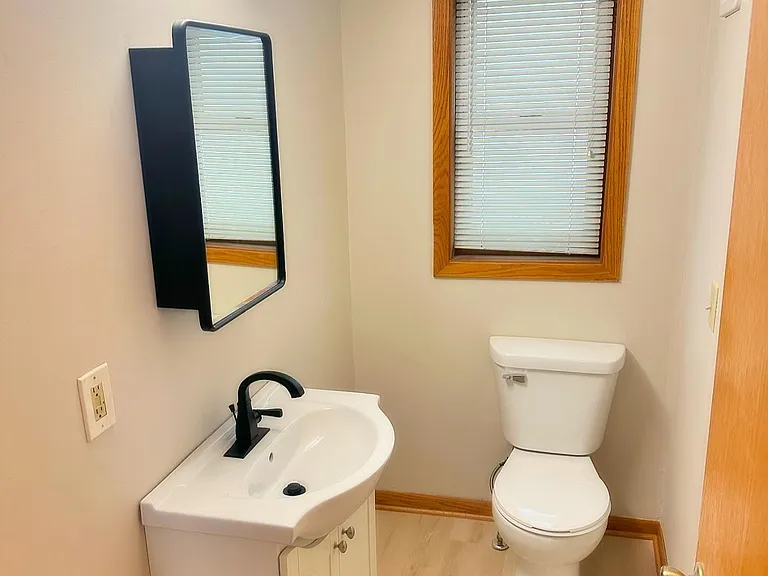 655 Washington St NE #1 — Photo 11