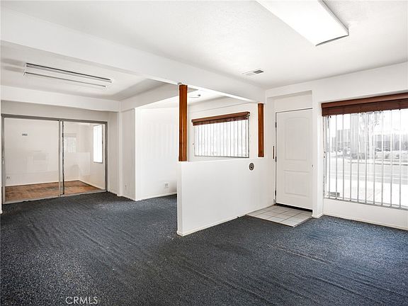4th image of 4307 Redondo Beach Blvd
