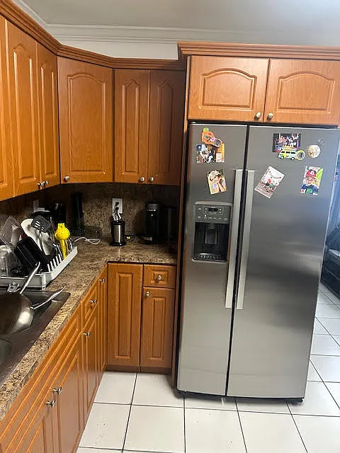 2 bed, 1100 sqft, $2,400 — Photo 4