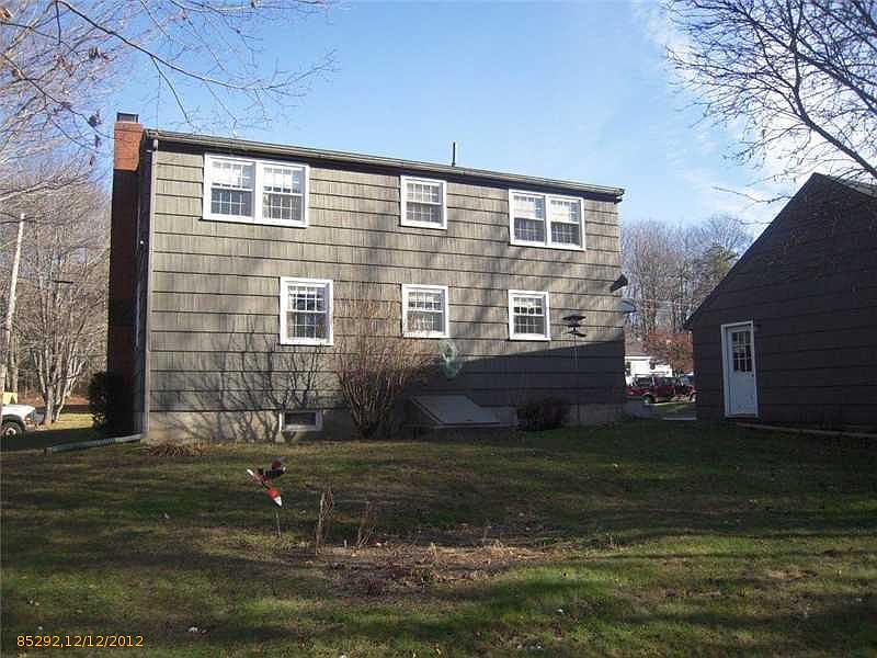 2nd image of 28 Campion Rd