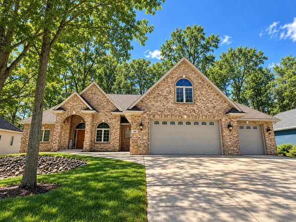 448 Harvest Rd, Green Bay, WI 54302