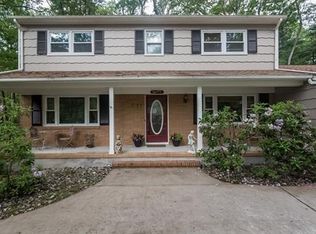 17 Timber Rd, East Brunswick, NJ 08816