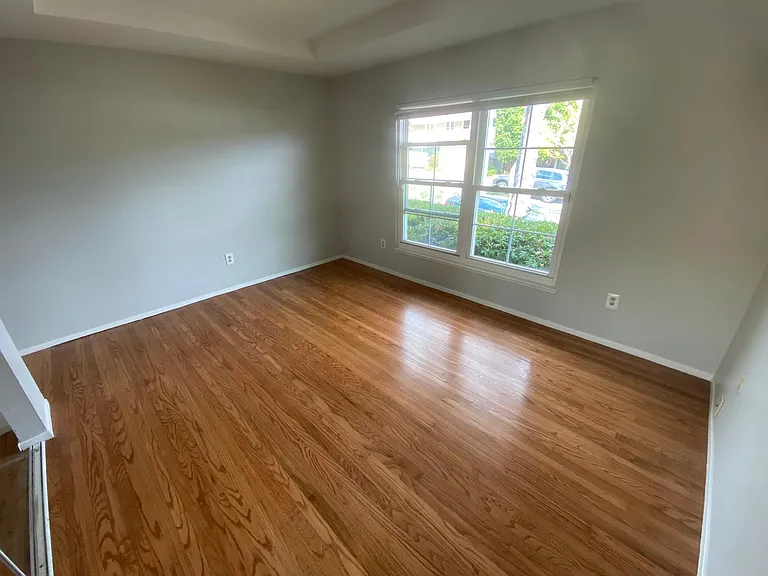 438 Cedar Hill Dr — Photo 14