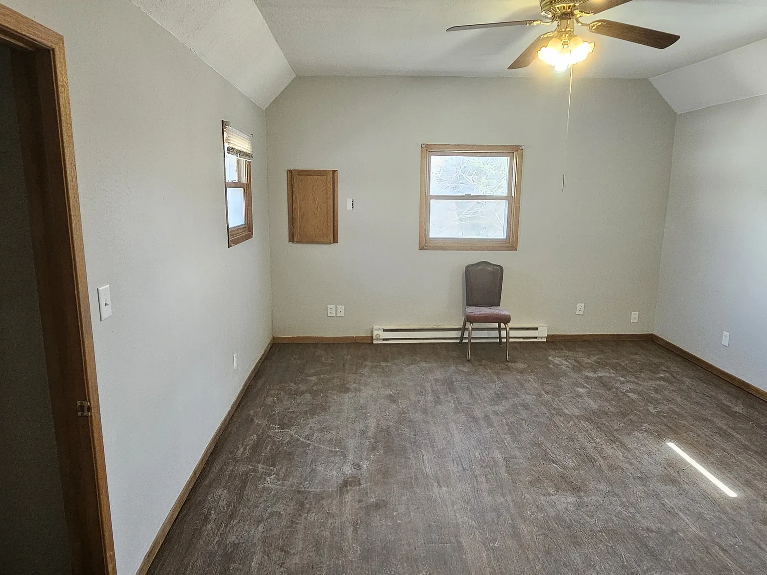 1 bed, 900 sqft, $850 — Photo 3