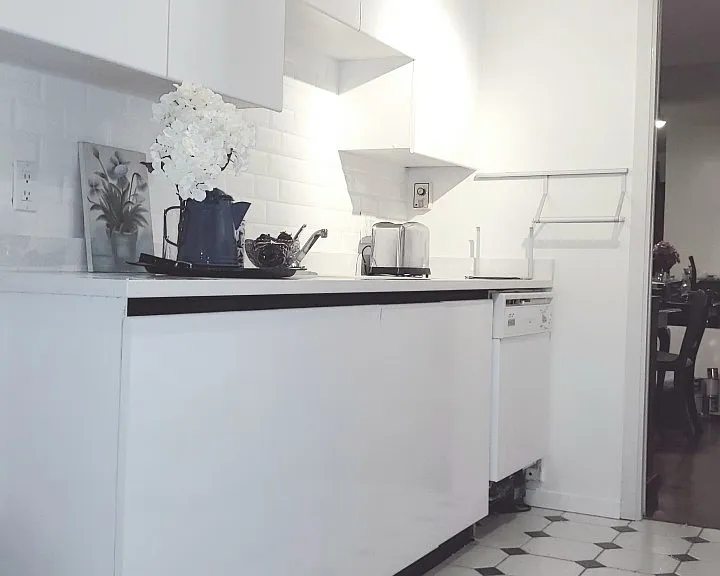 125 W 2nd St #301 — Photo 7