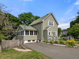 52 Cottage St, Stoneham, MA 02180