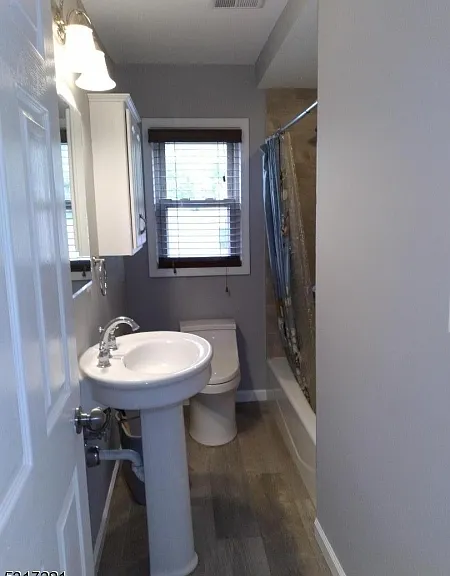 81 Mountainview Blvd #A — Photo 5