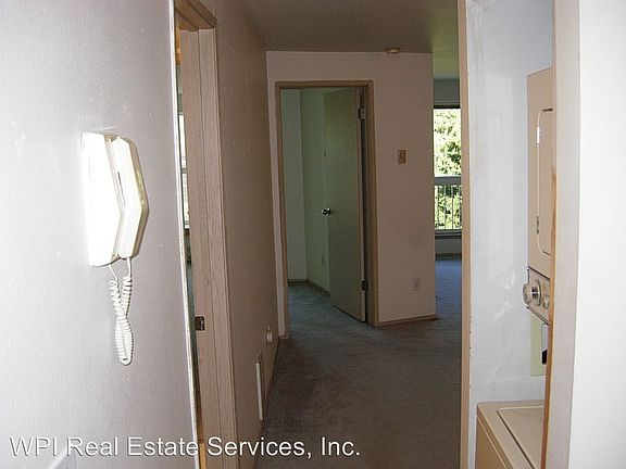 5th image of 530 Melrose Ave E 609 #609