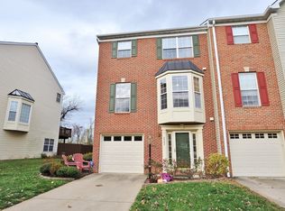 6662 Kelsey Point Cir, Alexandria, VA 22315