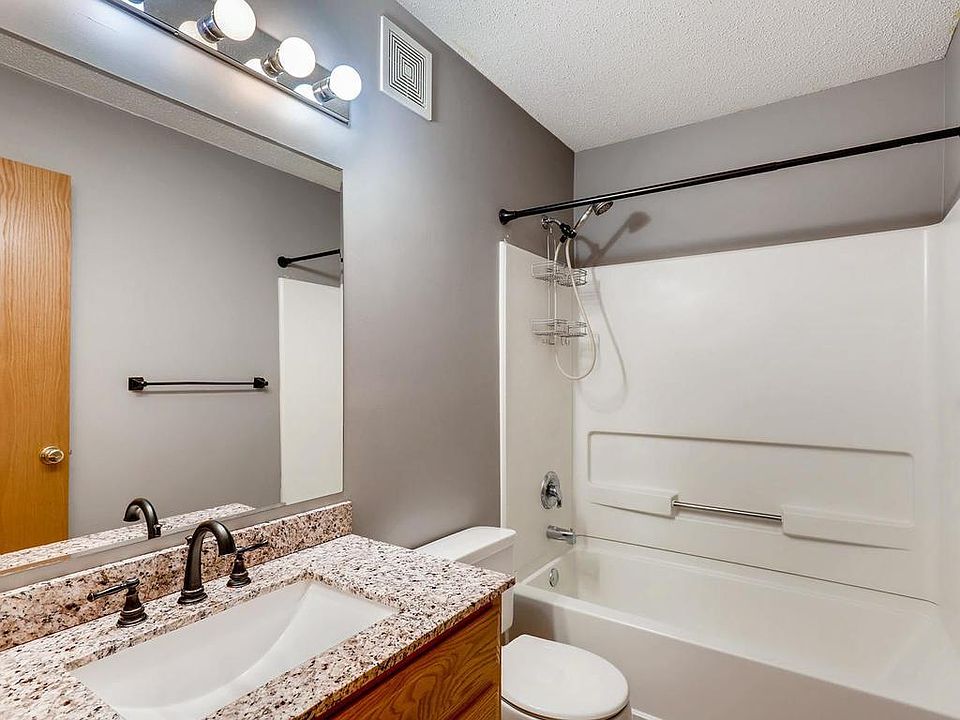 2nd image of 16353 Timber Crest Dr SE