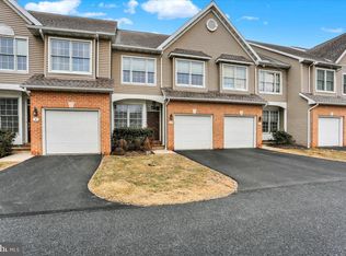 4 Wyomissing Ct, Wyomissing, PA 19610