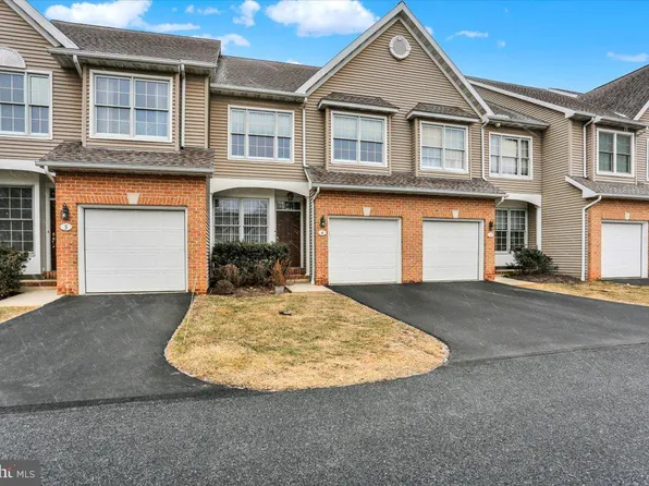 4 Wyomissing Ct, Wyomissing, PA 19610