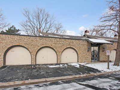 10207 Conser St, Overland Park, KS, 66212