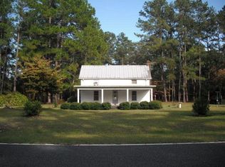 8947 Old Sand Hill Rd, Aurora, NC 27806