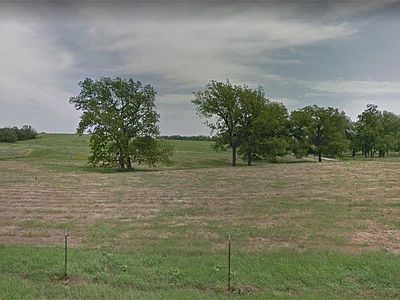 1st image of 0004 SE 48th Ave