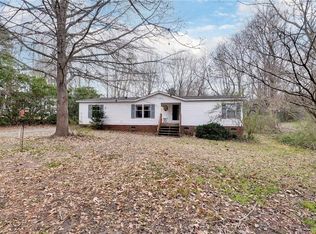 5641 Clay Bank Rd, Gloucester, VA 23061
