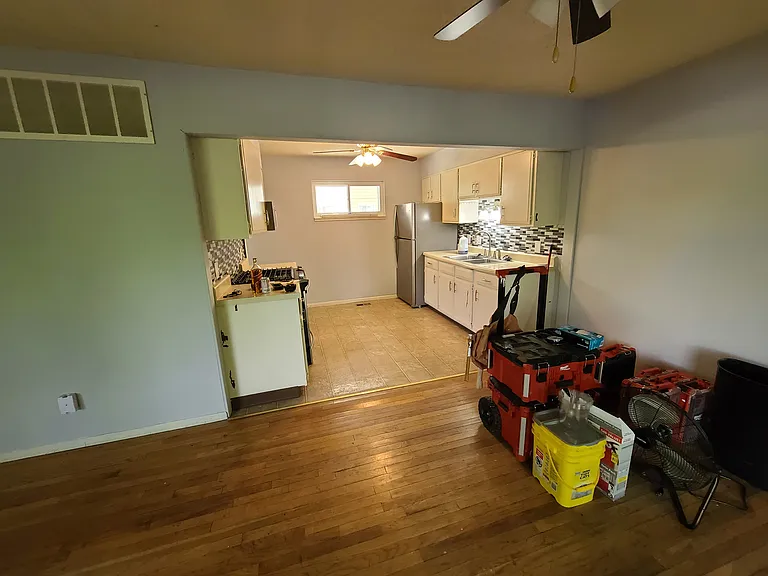 255 N Michigan St #114 — Photo 7