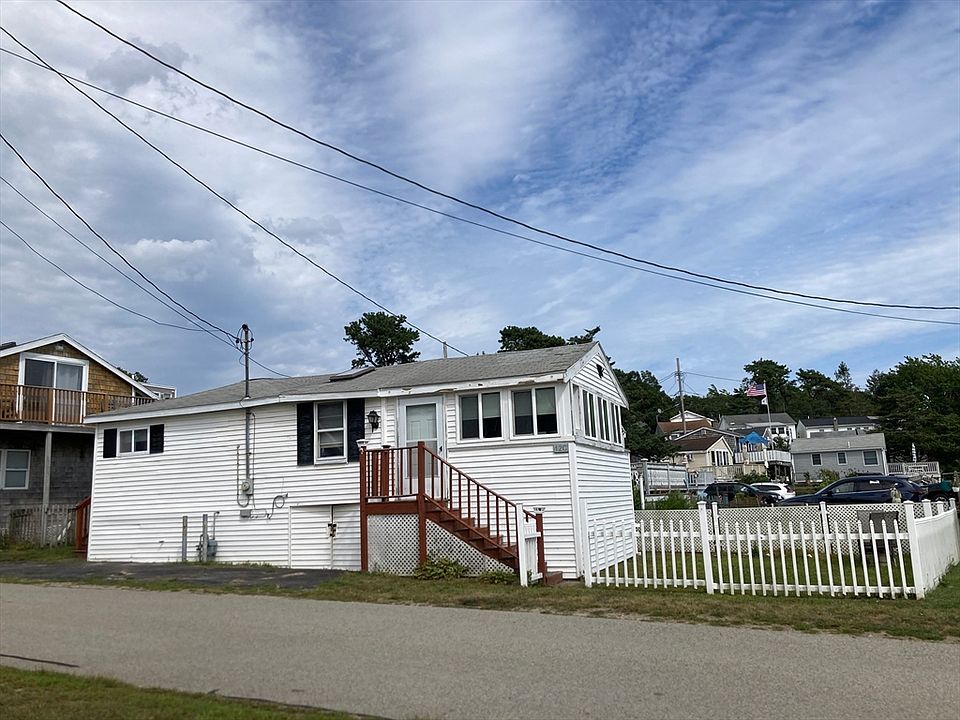 1st image of 12 Thompson Rd #C