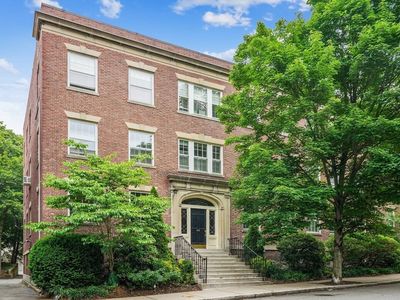 20 Marshal St APT 1, Brookline, MA, 02446
