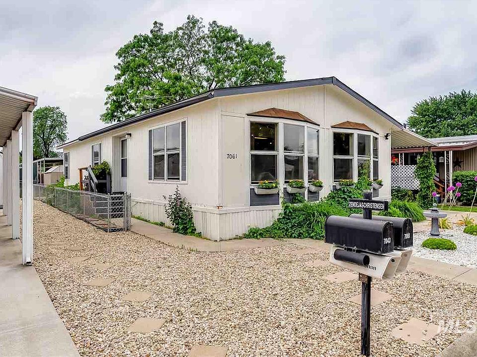 1st image of 7061 Garden Glen Ln