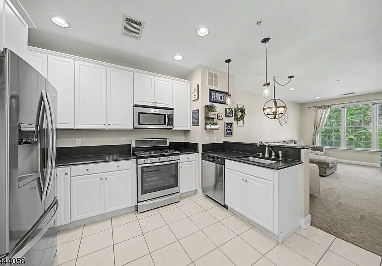 7319 Coventry Ct — Photo 1
