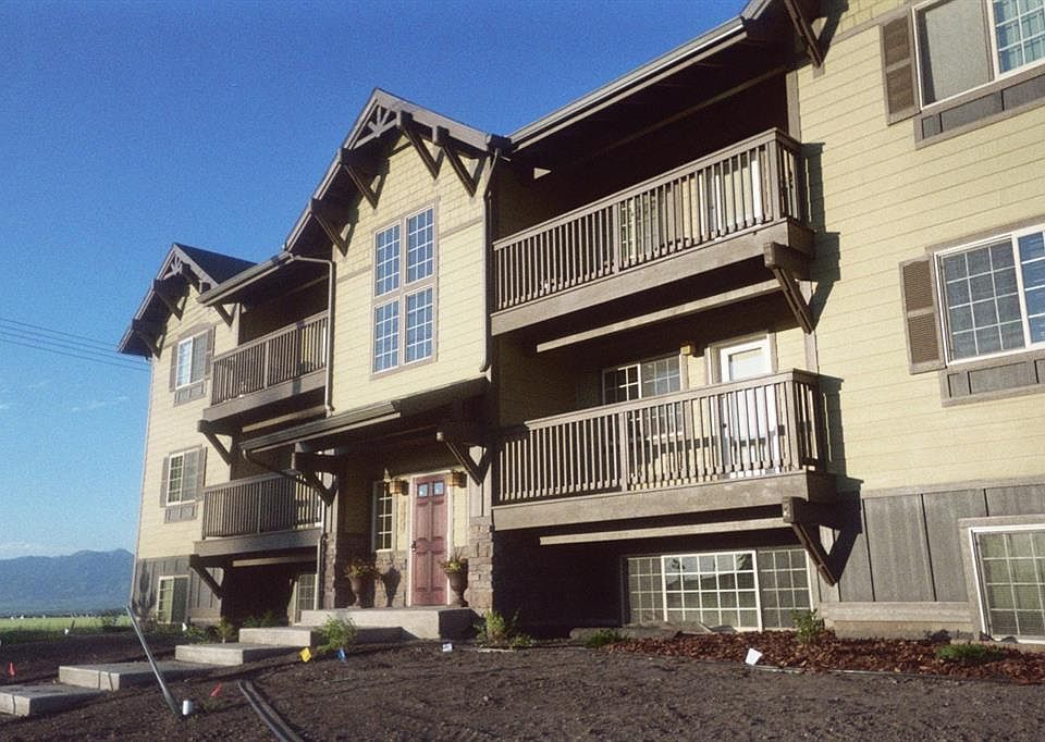 2nd image of 4615 Bembrick St #3D