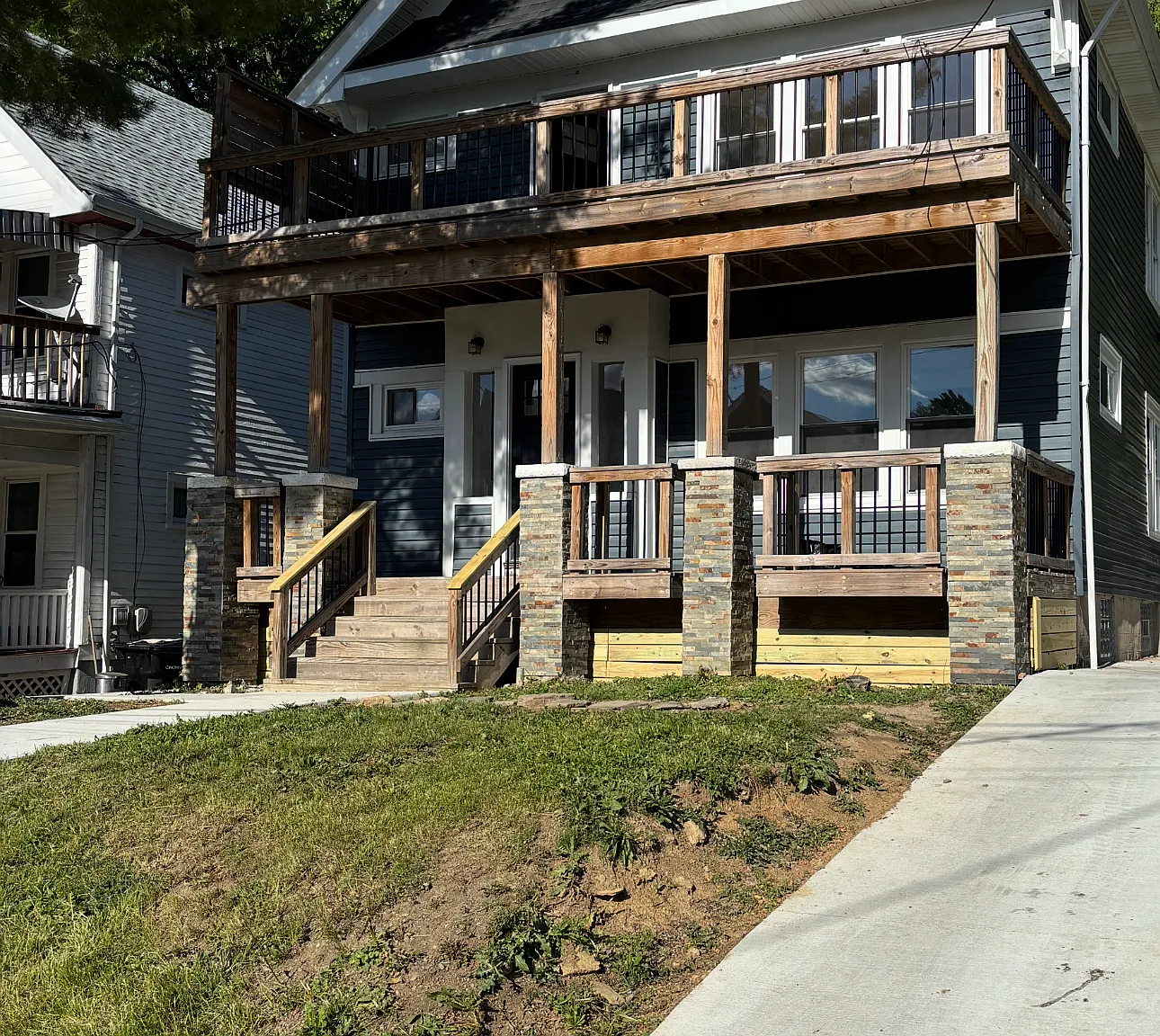 2 bed, 2300 sqft, $1,595 — Photo 1
