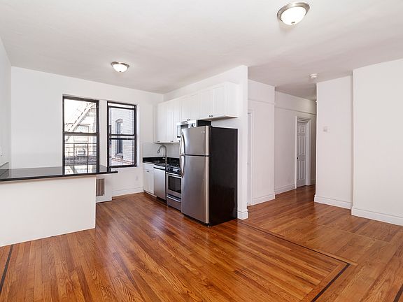 5th image of 155-17 Sanford Ave #6A