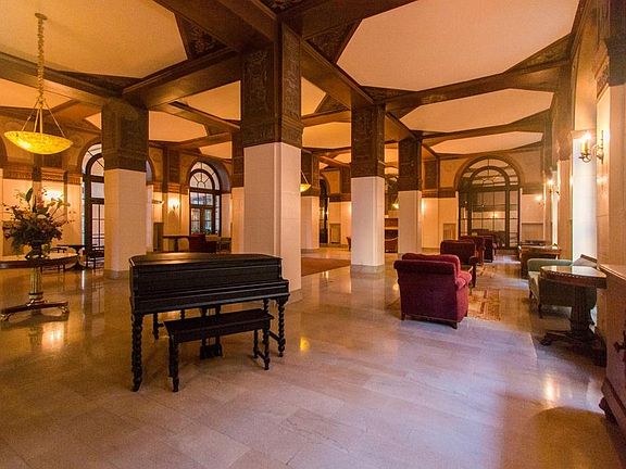 lobby