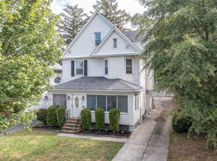 1345 Cove Ave, Lakewood, OH 44107