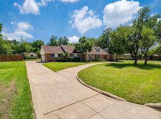 7 Carl Lee Cir, Terrell, TX 75160