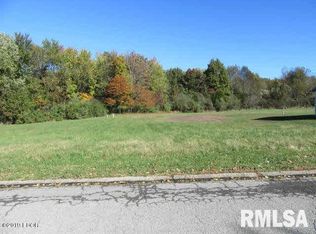 4216 Woodglen Ln, Mount Vernon, IL 62864