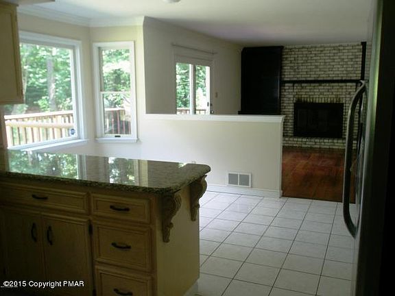 4th image of 318 Tara Hill Dr